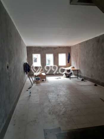 Untuk Dijual! Ruko di Jelambar Jakarta Barat LT 72m2 / LB 167m2 Kawasan Bisnis Untuk Dijual! Ruko di Jelambar Jakarta Barat LT 72m2 / LB 167m2 Kawasan Bisnis