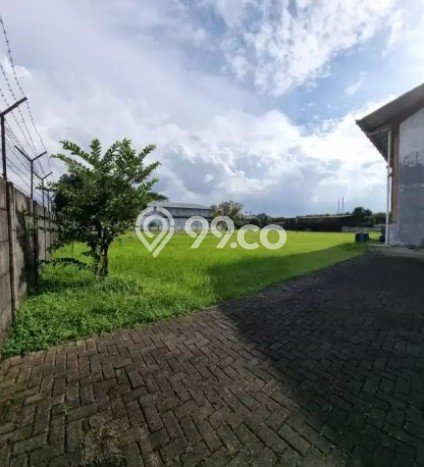 Pabrik Dijual di Prime Area Tangerang Luas 900m2 Pabrik Dijual di Prime Area Tangerang Luas 900m2