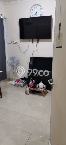 Dijual Rumah Eksklusif 2 KT di Taman Surya, Jakarta Barat Dijual Rumah Eksklusif 2 KT di Taman Surya, Jakarta Barat