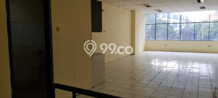 Area Ramai! Ruko Dijual di Kebayoran Baru untuk Bisnis Luas Bangunan 350m2 Area Ramai! Ruko Dijual di Kebayoran Baru untuk Bisnis Luas Bangunan 350m2