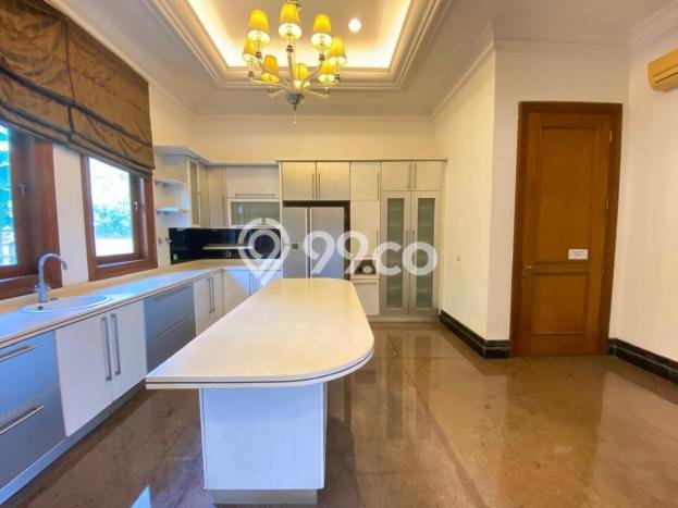 Hunian Mewah LB 1200m2 Siap Pakai Desain Elegan di Mega Kuningan, Jakarta Selatan Hunian Mewah LB 1200m2 Siap Pakai Desain Elegan di Mega Kuningan, Jakarta Selatan