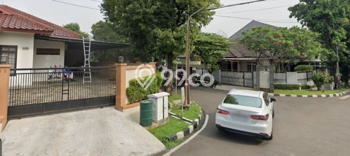 For Sale! Luxury House LT 497m2 Desain Elegan di Warung Buncit For Sale! Luxury House LT 497m2 Desain Elegan di Warung Buncit