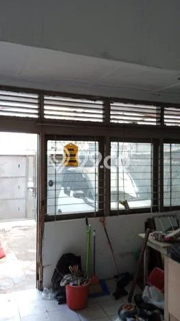 Rumah Nyaman 2 KT LB 100m2 Kondisi Bagus di Gajah Mada Rumah Nyaman 2 KT LB 100m2 Kondisi Bagus di Gajah Mada
