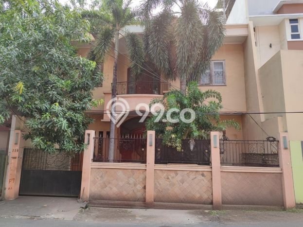Rumah Elit Modern Tanpa Renovasi di Tanjung Duren Utara Jakarta Barat Rumah Elit Modern Tanpa Renovasi di Tanjung Duren Utara Jakarta Barat