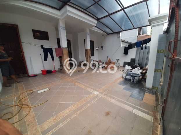 Rumah sewa siap pakai 4 KT di Tanjung Duren Utara, Jakarta Barat Rumah sewa siap pakai 4 KT di Tanjung Duren Utara, Jakarta Barat