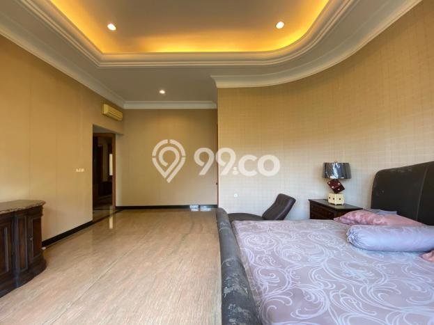Hunian Mewah LB 1200m2 Siap Pakai Desain Elegan di Mega Kuningan, Jakarta Selatan Hunian Mewah LB 1200m2 Siap Pakai Desain Elegan di Mega Kuningan, Jakarta Selatan