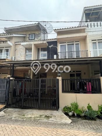 Dijual Rumah Eksklusif 2 KT di Taman Surya, Jakarta Barat Dijual Rumah Eksklusif 2 KT di Taman Surya, Jakarta Barat
