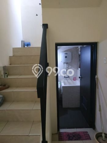 Dijual Rumah Eksklusif 2 KT di Taman Surya, Jakarta Barat Dijual Rumah Eksklusif 2 KT di Taman Surya, Jakarta Barat