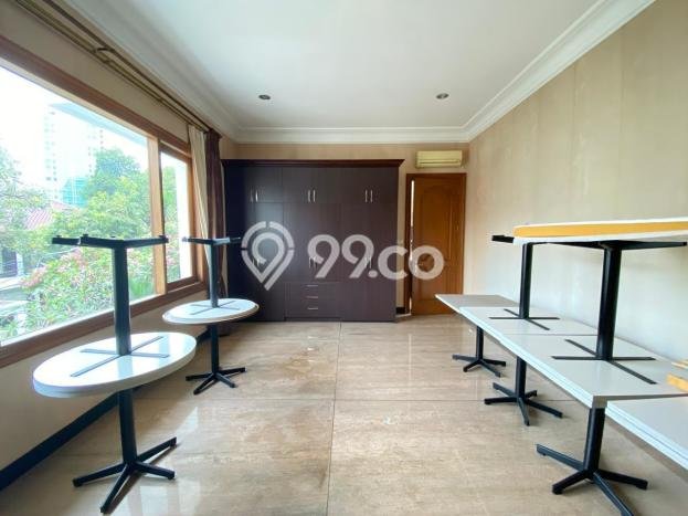 Hunian Mewah LB 1200m2 Siap Pakai Desain Elegan di Mega Kuningan, Jakarta Selatan Hunian Mewah LB 1200m2 Siap Pakai Desain Elegan di Mega Kuningan, Jakarta Selatan