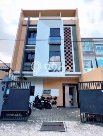 Kost Dijual di Tanjung Duren dengan 0 KT dan Luas 475m2 Kost Dijual di Tanjung Duren dengan 0 KT dan Luas 475m2