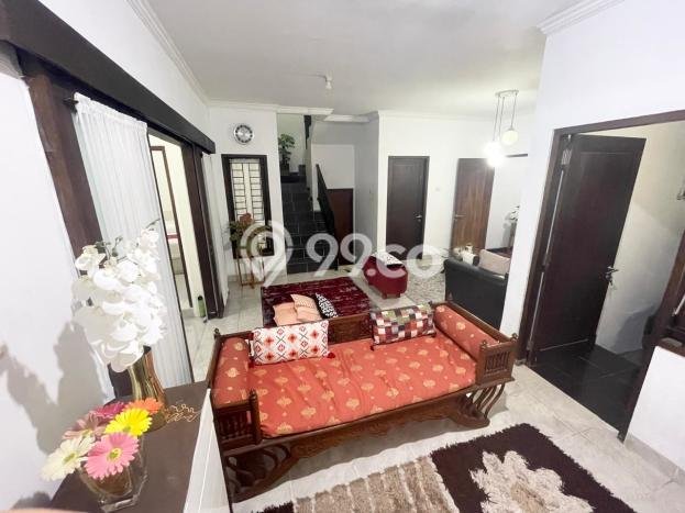 PROPERTI PILIHAN! Rumah area Condong Catur, LT 115m² LB 160m² PROPERTI PILIHAN! Rumah area Condong Catur, LT 115m² LB 160m²