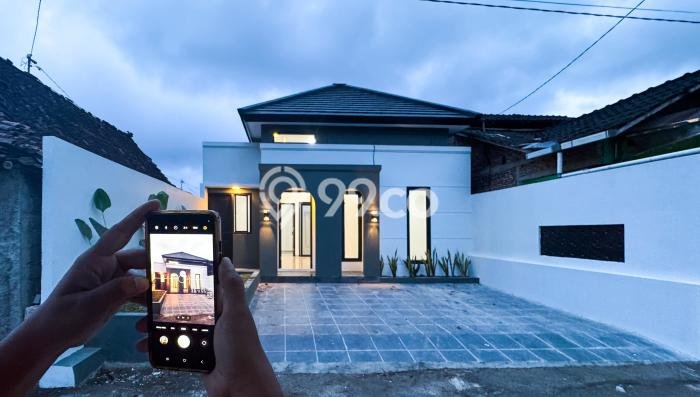 Rumah 3 KT 2 KM di Kawasan Sleman, Yogyakarta Rumah 3 KT 2 KM di Kawasan Sleman, Yogyakarta