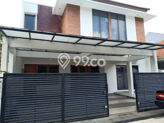Rumah Bagus Siap Pakai Di Kebayoran Baru Luas 250m2 Aman Rumah Bagus Siap Pakai Di Kebayoran Baru Luas 250m2 Aman