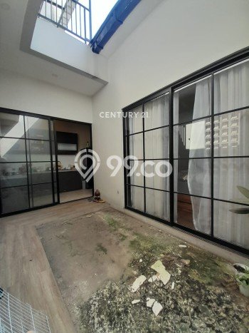 Rumah Modern 3 KT di Taman Kopo Indah Bandung Rumah Modern 3 KT di Taman Kopo Indah Bandung