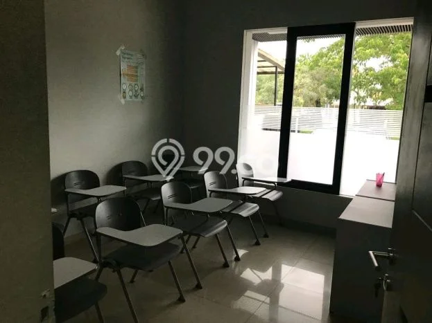 Dijual Rumah Luas Megah Dengan View Eksklusif di Citraland, Surabaya Dijual Rumah Luas Megah Dengan View Eksklusif di Citraland, Surabaya