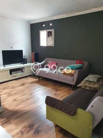 For Sale Rumah 5 Kamar Lokasi Strategis Nyaman dan Strategis di Margahayu For Sale Rumah 5 Kamar Lokasi Strategis Nyaman dan Strategis di Margahayu