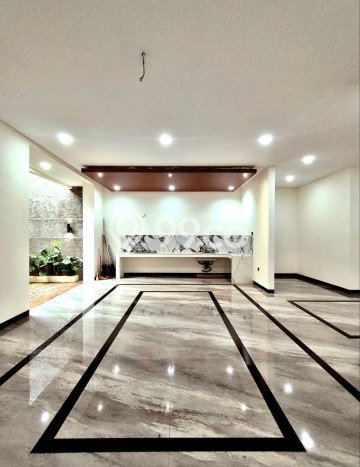 Dijual Rumah Luas Megah Dengan View Cantik di Pejaten, Jakarta Selatan Dijual Rumah Luas Megah Dengan View Cantik di Pejaten, Jakarta Selatan