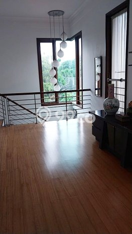 Ready to Use! Premium House LT 250m2 Desain Elegan di Pejaten Ready to Use! Premium House LT 250m2 Desain Elegan di Pejaten