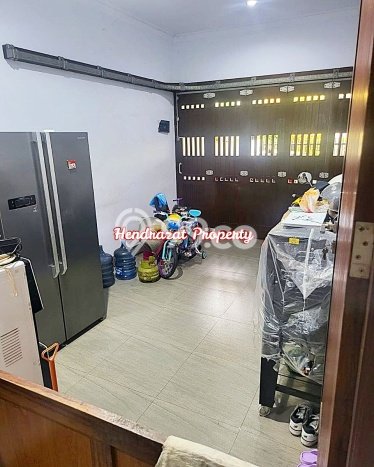 Rumah Mewah Siap Huni LT 181m2 di Cempaka Putih, Jakarta Pusat Rumah Mewah Siap Huni LT 181m2 di Cempaka Putih, Jakarta Pusat
