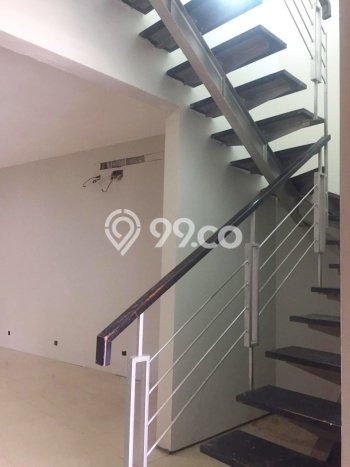 Hunian Elit LB 200m2 Siap Huni Desain Elegan di Cipete, Jakarta Selatan Hunian Elit LB 200m2 Siap Huni Desain Elegan di Cipete, Jakarta Selatan
