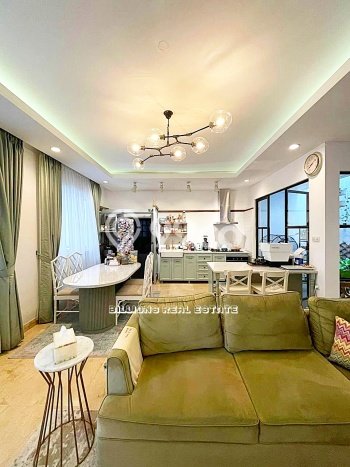 For Sale! Luxury House LT 130m2 Desain Elegan di Pejaten For Sale! Luxury House LT 130m2 Desain Elegan di Pejaten