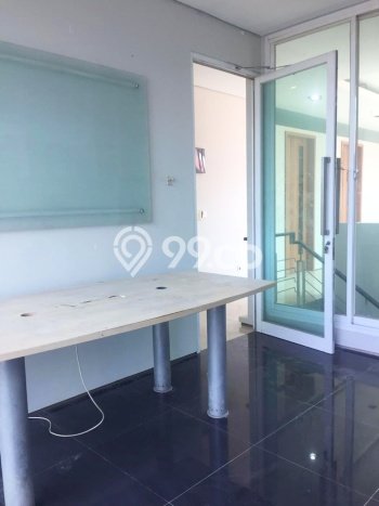 Hunian Elit LB 200m2 Siap Huni Desain Elegan di Cipete, Jakarta Selatan Hunian Elit LB 200m2 Siap Huni Desain Elegan di Cipete, Jakarta Selatan