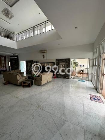 Rumah Eksklusif Dijual LT 800m2 di Kebon Jeruk, Jakarta Barat Rumah Eksklusif Dijual LT 800m2 di Kebon Jeruk, Jakarta Barat