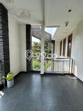 Rumah Eksklusif Dijual LT 800m2 di Kebon Jeruk, Jakarta Barat Rumah Eksklusif Dijual LT 800m2 di Kebon Jeruk, Jakarta Barat