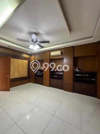 Rumah Eksklusif Dijual LT 800m2 di Kebon Jeruk, Jakarta Barat Rumah Eksklusif Dijual LT 800m2 di Kebon Jeruk, Jakarta Barat