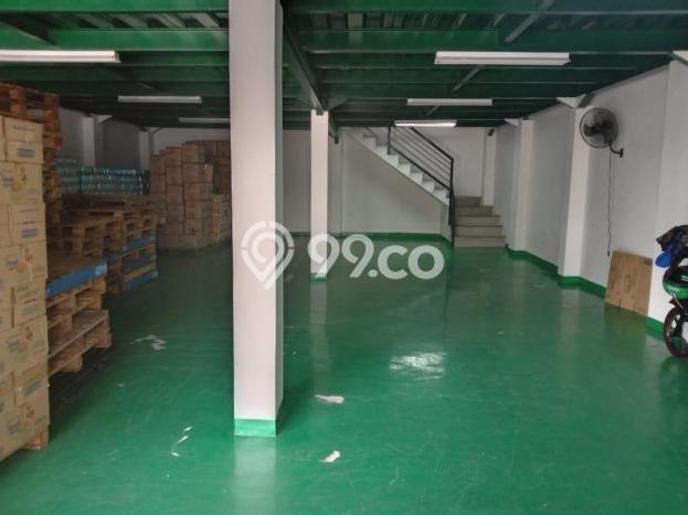 Gudang Dijual di Tangerang LT 180m2 & LB 450m2 Lokasi Terbaik! Gudang Dijual di Tangerang LT 180m2 & LB 450m2 Lokasi Terbaik!