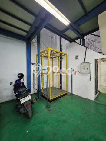 Unit Gudang Dijual di Tangerang LT 450m2 & LB 800m2 Unit Gudang Dijual di Tangerang LT 450m2 & LB 800m2