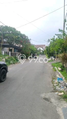 Tanah Dijual Lokasi Strategis di Surabaya dengan Luas 300m2 Tanah Dijual Lokasi Strategis di Surabaya dengan Luas 300m2