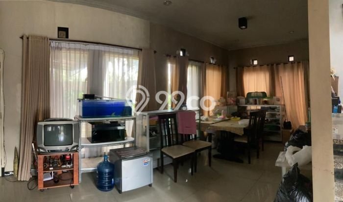 Rumah Modern 5 KT di Malang Kota Malang Semi Furnished Rumah Modern 5 KT di Malang Kota Malang Semi Furnished