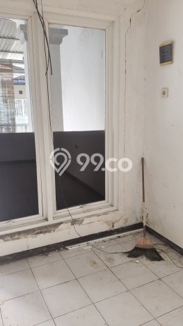 Jual Rumah Bagus Siap Huni LB 120m2 di Rungkut, Surabaya Jual Rumah Bagus Siap Huni LB 120m2 di Rungkut, Surabaya