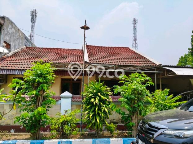 Rumah Elit LB 300m2 Siap Huni Desain Elegan di Pondok Tjandra, Sidoarjo Rumah Elit LB 300m2 Siap Huni Desain Elegan di Pondok Tjandra, Sidoarjo