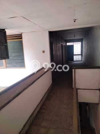 Ruko untuk Disewa di Pusat Malang Luas Bangunan 180m2 Ruko untuk Disewa di Pusat Malang Luas Bangunan 180m2