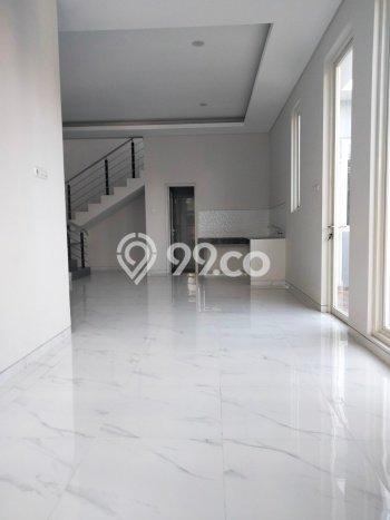 Dijual Hunian Rumah Nyaman 5 KT di Kedung Baruk, Surabaya Dijual Hunian Rumah Nyaman 5 KT di Kedung Baruk, Surabaya