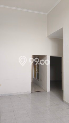 Rumah Strategis Minimalis Lb 130m2 di Rungkut, Surabaya Rumah Strategis Minimalis Lb 130m2 di Rungkut, Surabaya