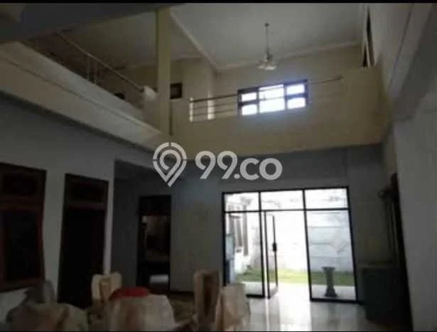 Rumah sewa siap pakai 6 Kamar Tidur di Mojokerto, Mojokerto Rumah sewa siap pakai 6 Kamar Tidur di Mojokerto, Mojokerto