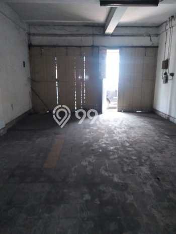 Ruko untuk Disewa di Pusat Malang Luas Bangunan 180m2 Ruko untuk Disewa di Pusat Malang Luas Bangunan 180m2