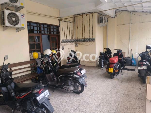 Tersedia Rumah Kost di Kendangsari, Surabaya 18 Kamar Tersedia Rumah Kost di Kendangsari, Surabaya 18 Kamar
