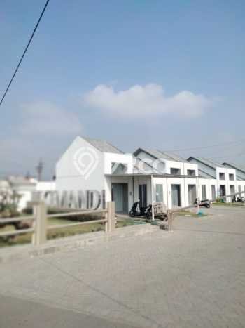 Dijual Cepat Rumah Minimalis & Modern LB 39m2 di Gununganyar Dijual Cepat Rumah Minimalis & Modern LB 39m2 di Gununganyar