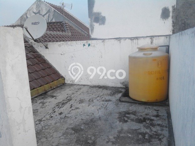 For Sale Rumah 3 Kamar Lokasi Strategis Bagus dan Strategis di Rungkut For Sale Rumah 3 Kamar Lokasi Strategis Bagus dan Strategis di Rungkut