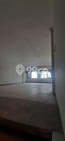 Ruko untuk Disewa di Pusat Surabaya Luas Bangunan 170m2 Ruko untuk Disewa di Pusat Surabaya Luas Bangunan 170m2