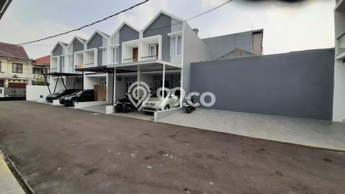 Rumah Strategis Modern Lb 110m2 di Pasar Minggu, Jakarta Selatan Rumah Strategis Modern Lb 110m2 di Pasar Minggu, Jakarta Selatan