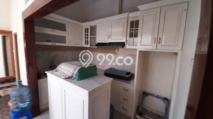 Rumah Modern 6 Kamar LT 105m2 di Pejaten Rumah Modern 6 Kamar LT 105m2 di Pejaten