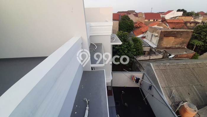 Rumah Strategis Minimalis Lb 120m2 di Pancoran, Jakarta Selatan Rumah Strategis Minimalis Lb 120m2 di Pancoran, Jakarta Selatan