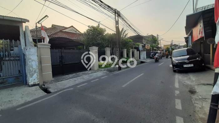 Rumah Strategis Minimalis Lb 120m2 di Pancoran, Jakarta Selatan Rumah Strategis Minimalis Lb 120m2 di Pancoran, Jakarta Selatan