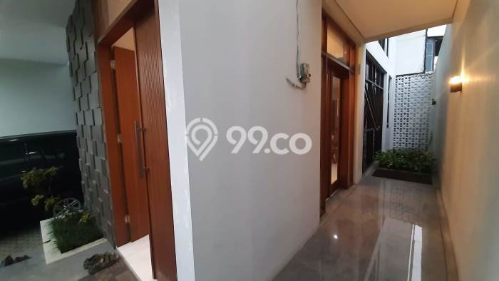 Rumah Bagus Siap Pakai Di Mampang Prapatan Luas 200m2 Aman Rumah Bagus Siap Pakai Di Mampang Prapatan Luas 200m2 Aman