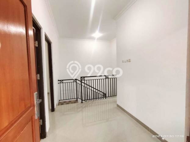 Rumah Modern 2 KT di TB Simatupang Jakarta Selatan Unfurnished Rumah Modern 2 KT di TB Simatupang Jakarta Selatan Unfurnished